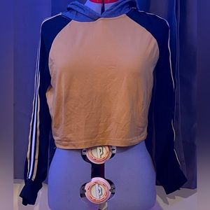 HOT KISS Crop Sweater- ATHLEISURE- Sports Top